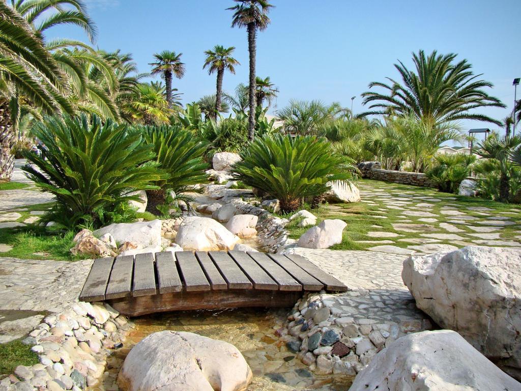 Residence Acquamarina Σαν Μπενεντέτο ντελ Τρόντο Εξωτερικό φωτογραφία
